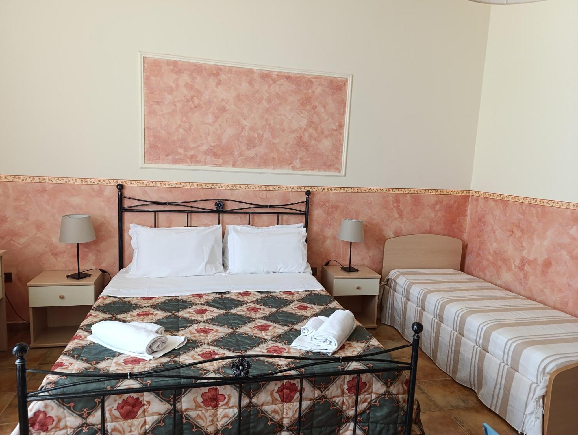 מלפי Hostel Il Tetto מראה חיצוני תמונה